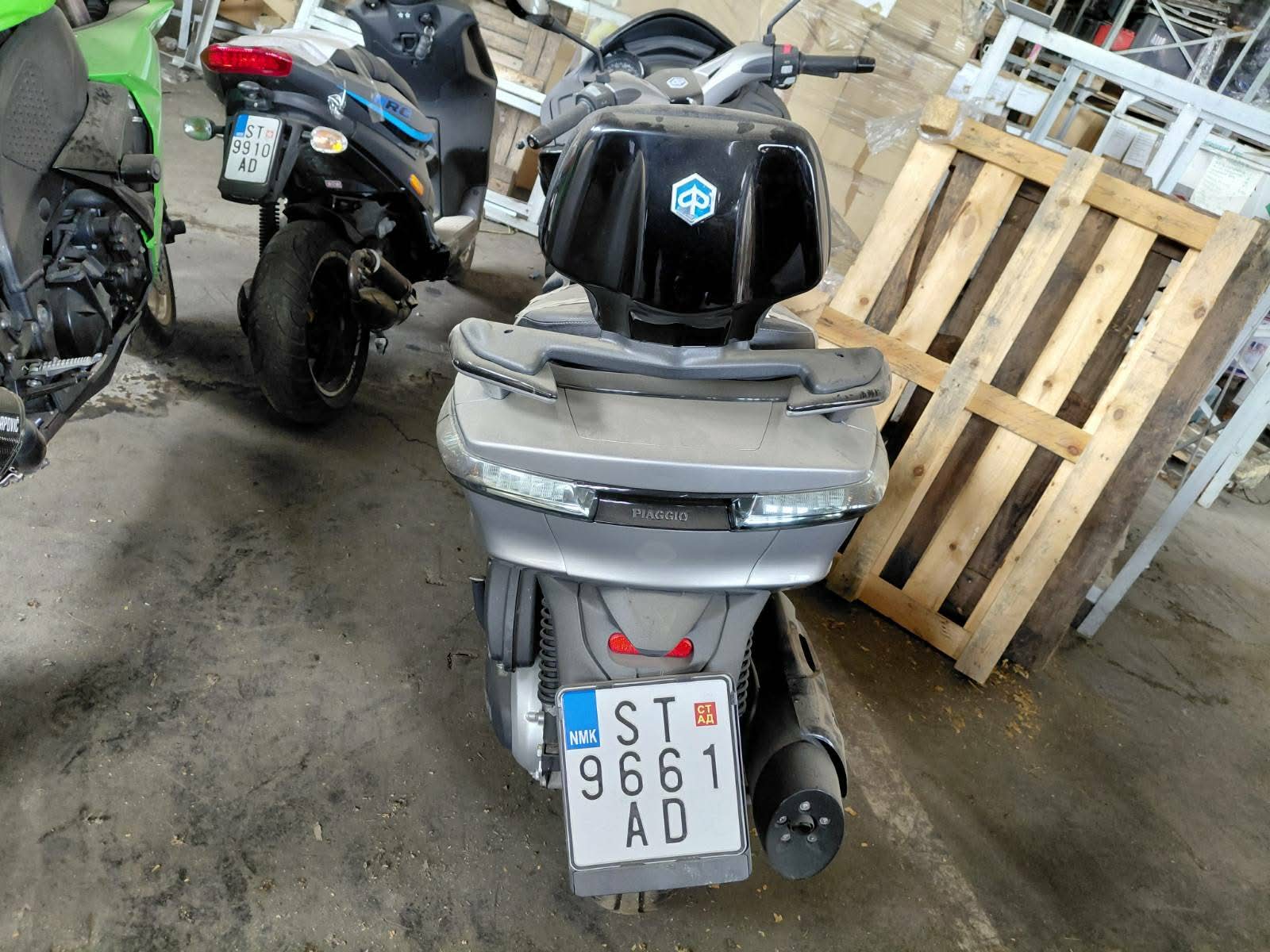MOTORCYCLE PIAGGIO