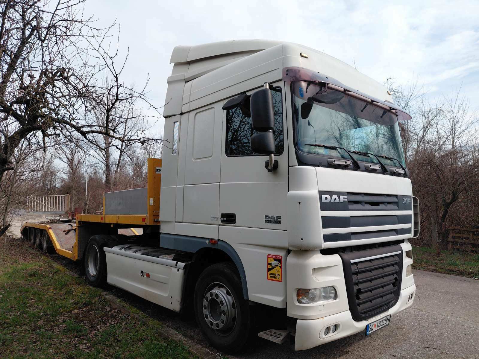 TМВ DAF F1 XF105